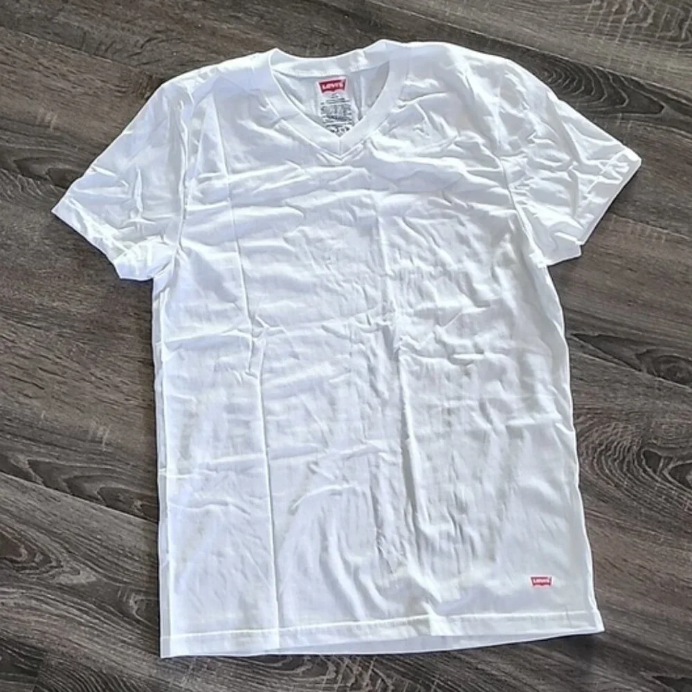 Levi's premium cotton v-neck T-Shirt